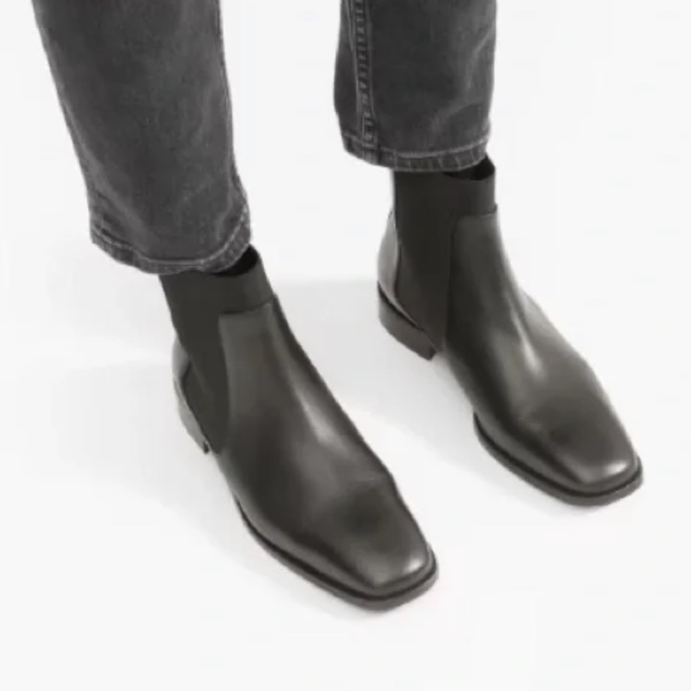 Everlane The Italian Leather Square Toe Chelsea Boot size 11
